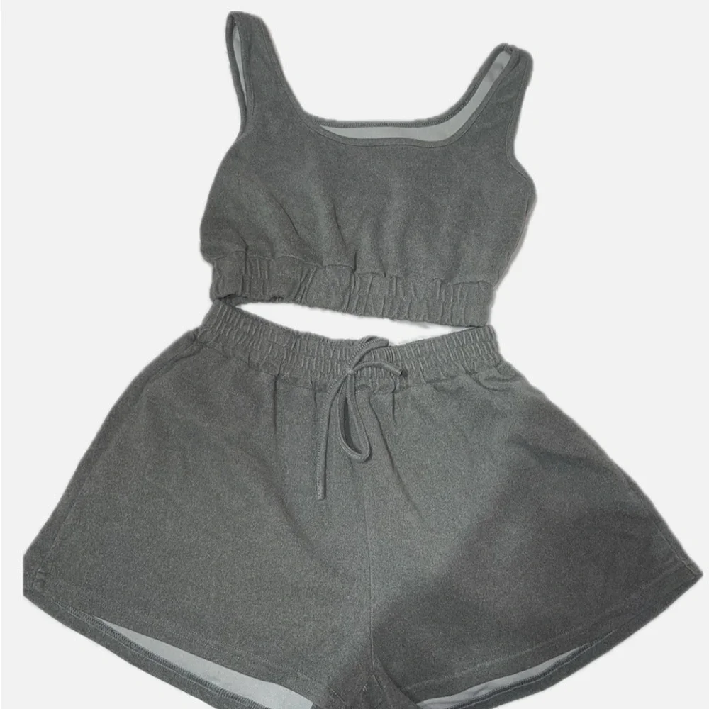 Gray 2pc Set -EUC - Picture 1 of 2
